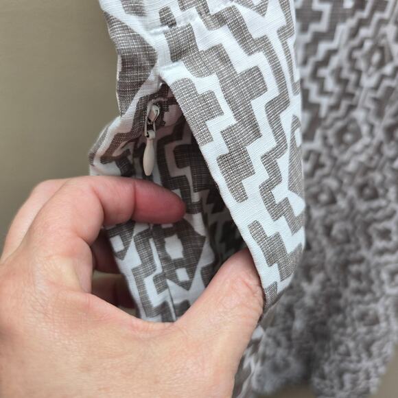 Royal Robbins Dress Size Large Standard Fit Geometric Print Beach Athleisure - Picture 4 of 8